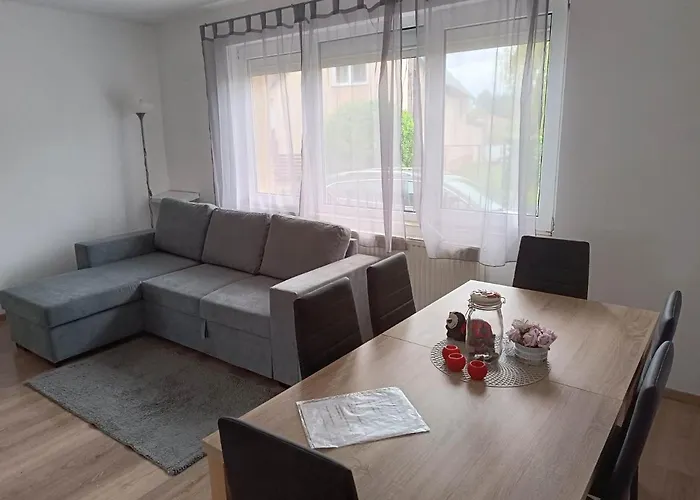 Nefelejcs Nyaralo-vendeghaz